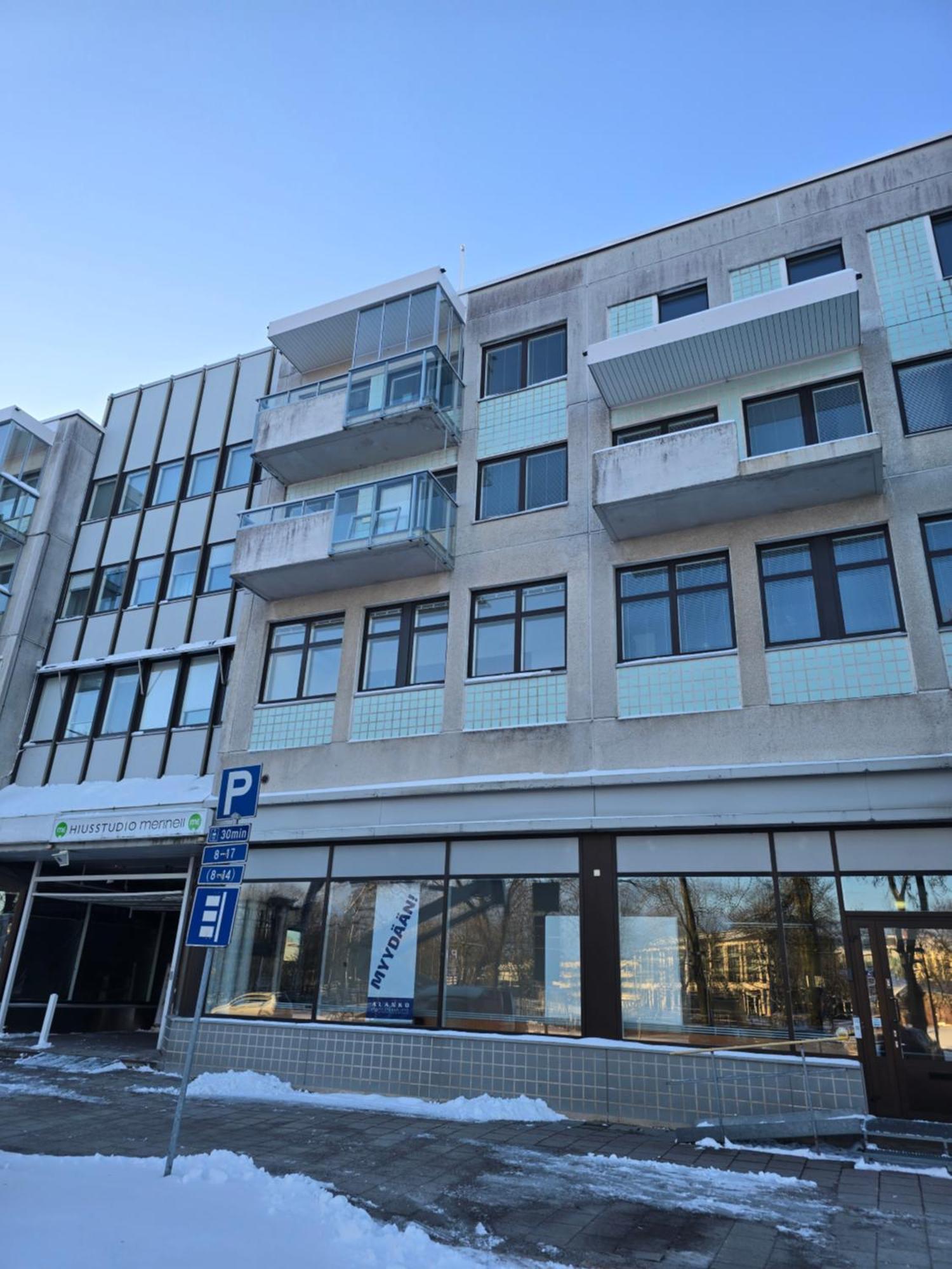 Upea Asunto Salon Sydaemessae, Ilmainen Pysaekoeinti, Laehellae Kaikkea Apartment *